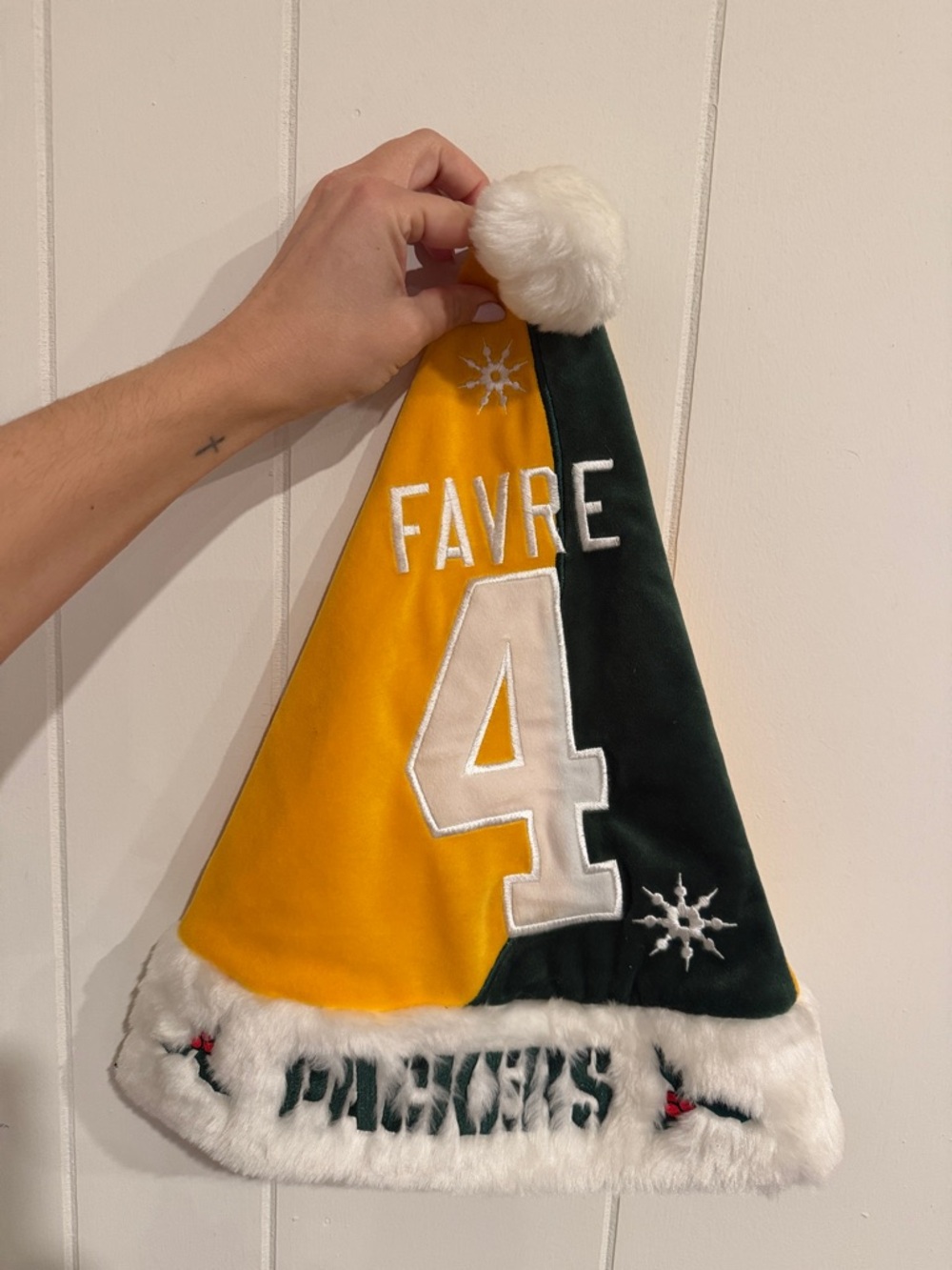 Vintage Green and Gold Packers Favre #4 Holiday Hat